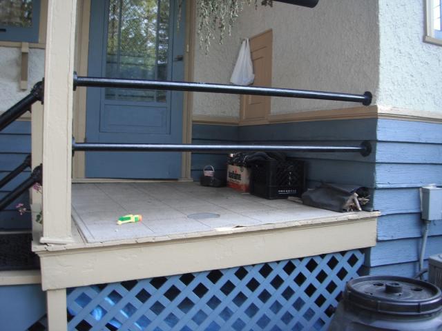 Improper railing on porch. Safety hazard. "Cicero Home Inspection Photo"