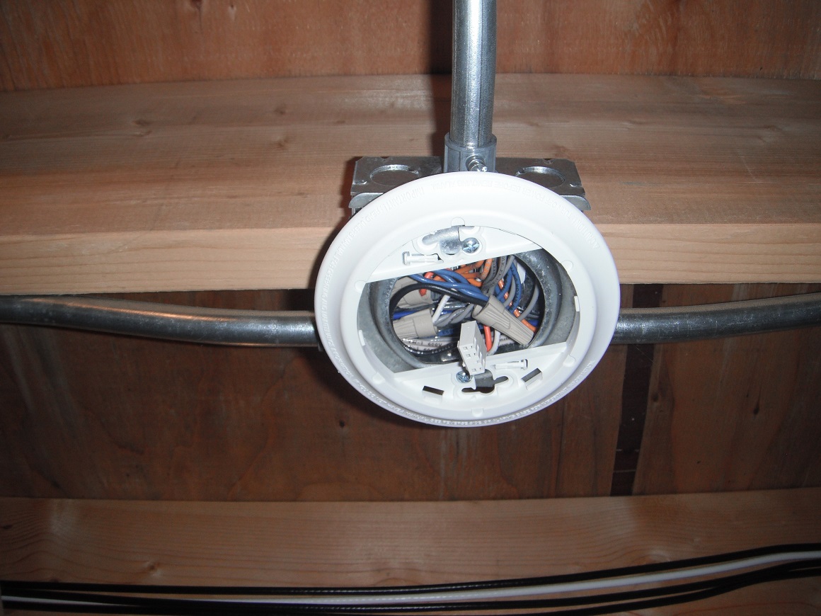 Electric smoke detector is missing. "LaGrange Home Inspection Photo"